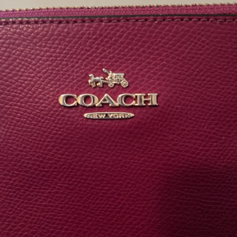 Great condition Coach purse, beautiful berry color - Picture 2 of 3